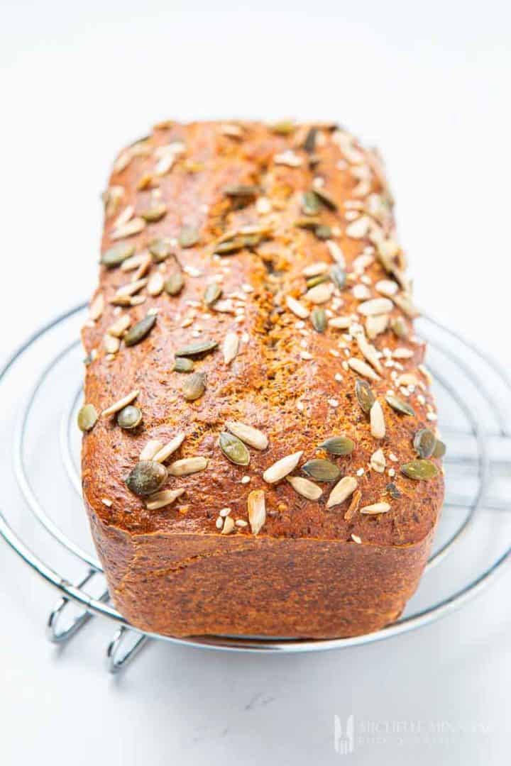 Top 10 Gluten Free Easter Bread Recipes! From Brunch to Dinner